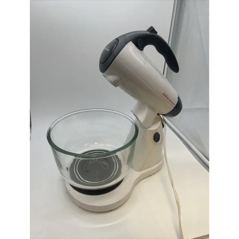 Sunbeam Mixmaster 12-Speed Stand Mixer Model 2395 With Glass bowl